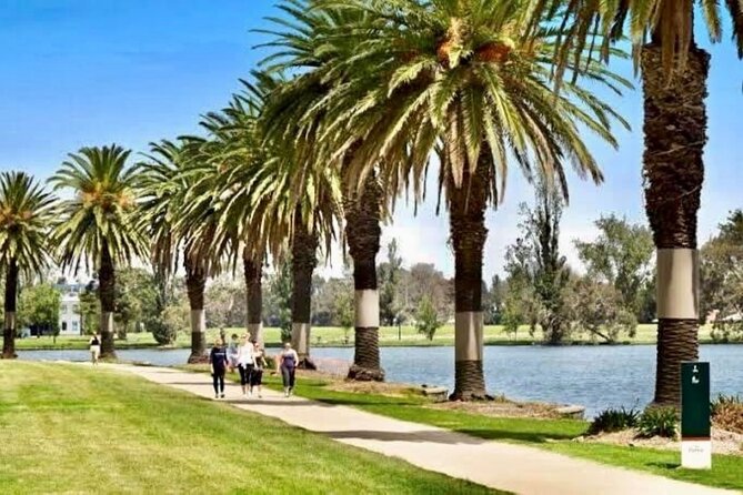 Melbourne Landmark City Tour. Your day Your way Your private tour - Port Melbourne and Station Pier