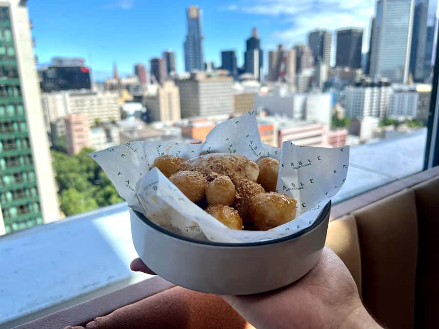 Melbourne: Laneways Food Tour with 8 Authentic Tastings - The secret Chinese street-food stop