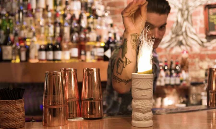 Melbourne: Local Laneway Bars and Their Stories - The four venues are selected daily