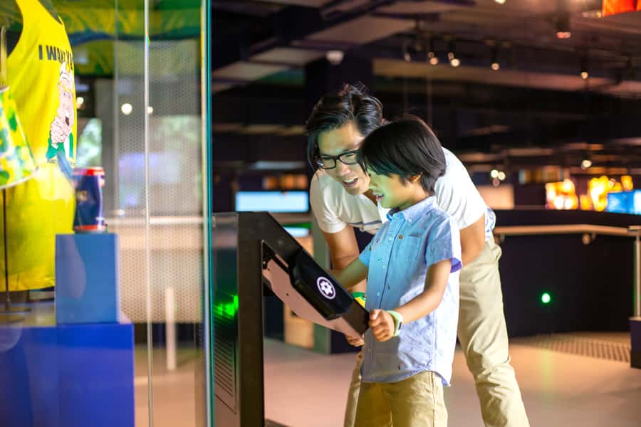Melbourne: MCG and Australian Sports Museum Guided Tour - Changing rooms and player areas