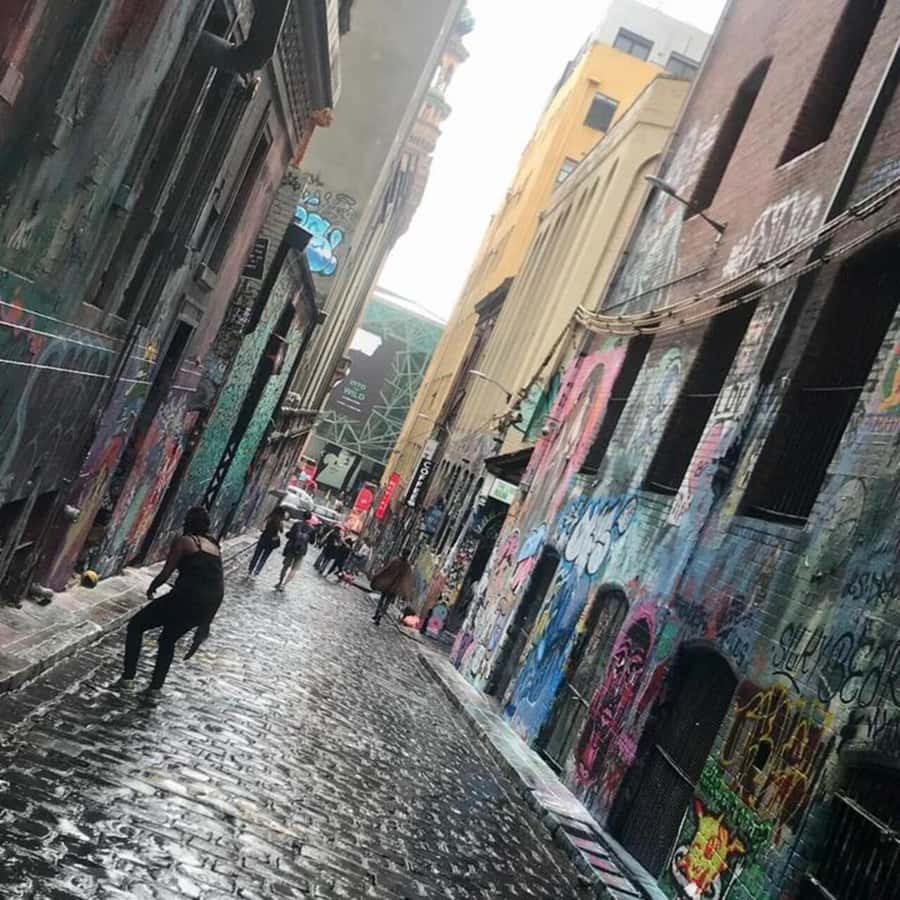 Melbourne: Must-See Walking Tour With a Guide - Key Points Before You Book