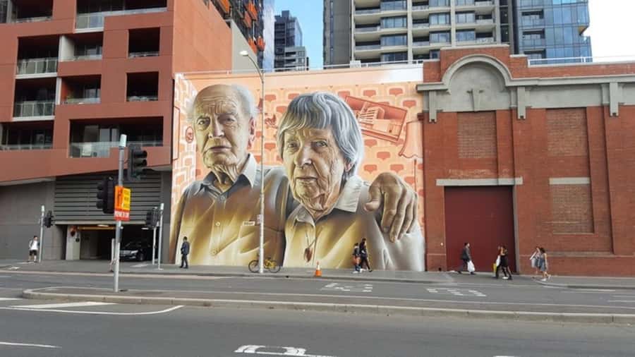 Melbourne: Must-See Walking Tour With a Guide - Hosier Lane and ACDC Lane: Two Faces of Melbourne