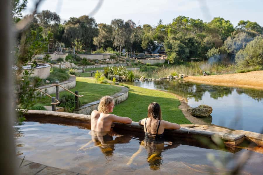 Melbourne: Peninsula Hot Springs with Lunch and Wine - Arthur’s Seat for Port Phillip Bay views