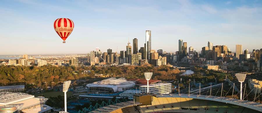 Melbourne Premium Balloon Flight 5-Star Champagne Breakfast - Safety Briefing Before Takeoff