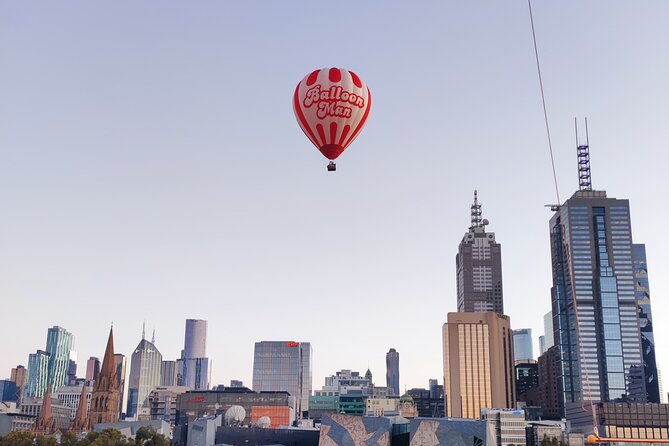 Melbourne Premium Balloon Flight plus 5-Star champagne breakfast - Weather is part of the bargain