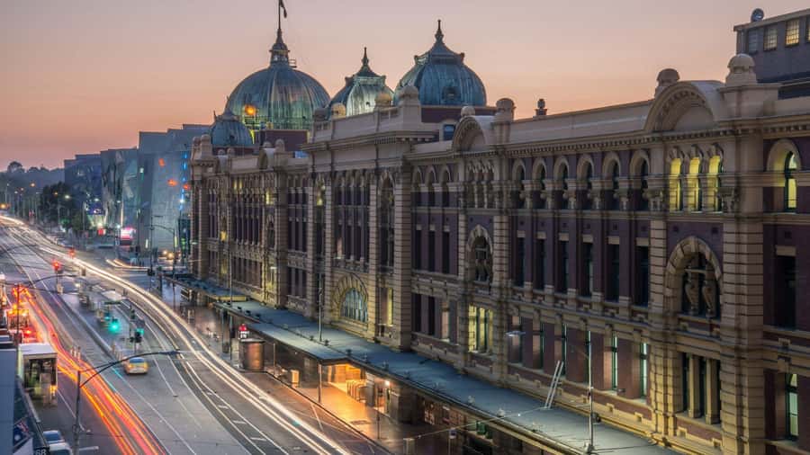Melbourne: Private Custom Tour with a Local – Icons & Gems - Federation Square, Flinders Street Station, and the city center