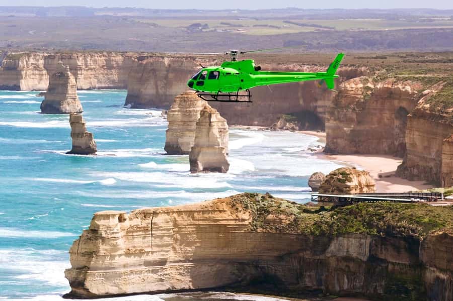 Melbourne: Private Helicopter Flight to the 12 Apostles - The return flight and what the timing really means