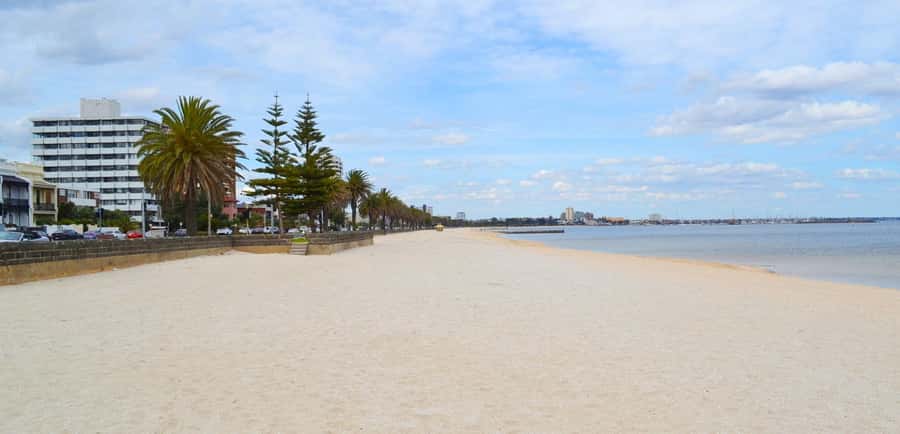 Melbourne: Private Melbourne City Tour with Stops - The return along Beach Road and Beaconsfield Parade
