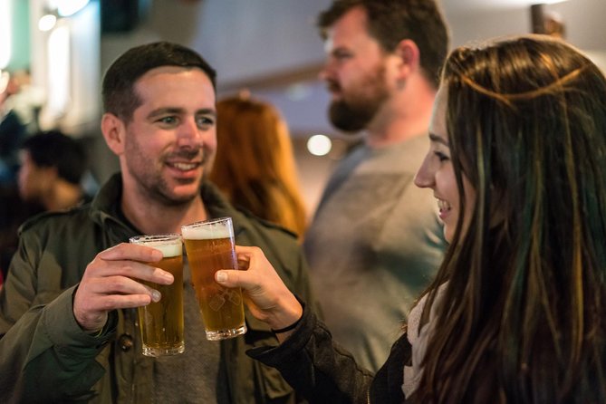 Melbourne's Living Laneway Scene: Local Bars and Their Stories - A route that finishes near central Melbourne