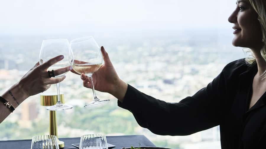 Melbourne: Skydeck and Altitude Dining Experience - Who will enjoy this most