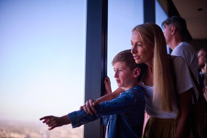 Melbourne Skydeck Packages - The Edge, a glass cube over Melbourne