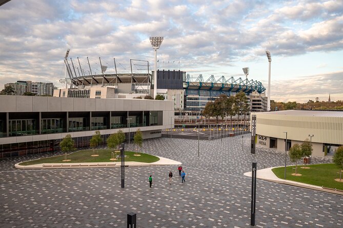 Melbourne Sports Precinct Walk with Behind-the-Scenes MCG Tour - Training grounds for four major teams