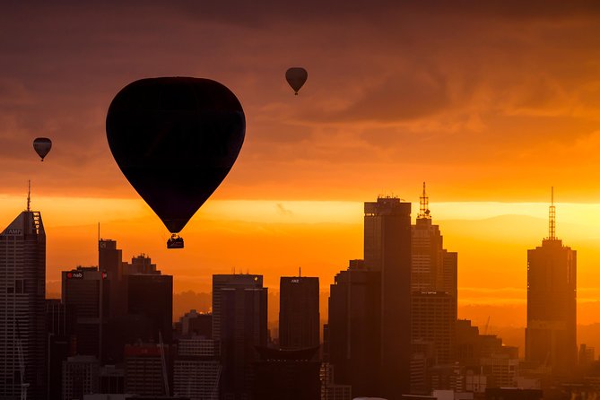 Melbourne sunrise balloon flight & champagne breakfast - Breakfast and champagne at Sofitel
