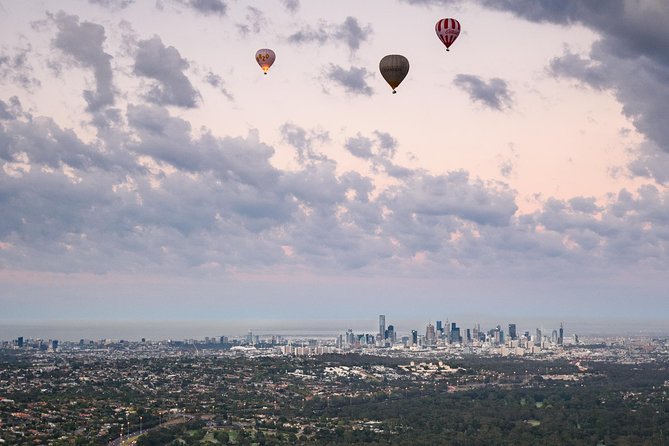 Melbourne sunrise balloon flight & champagne breakfast - What you see over the MCG, Yarra River, and city center