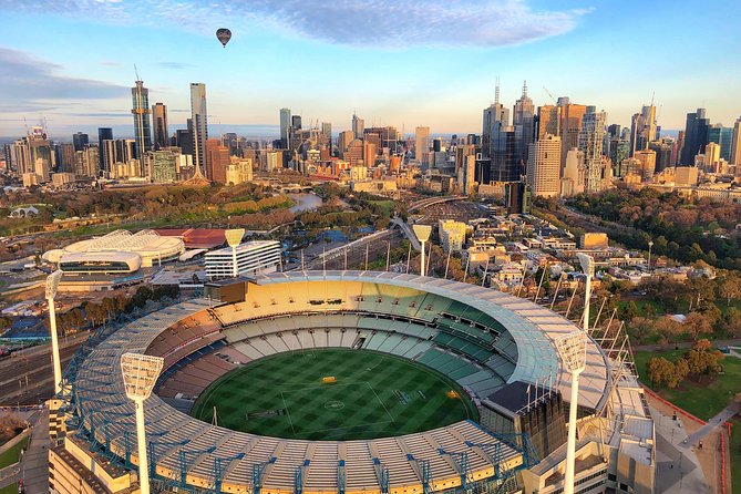 Melbourne Sunrise Hot Air Balloon Ride with GoPro Photos - Helping with the balloon