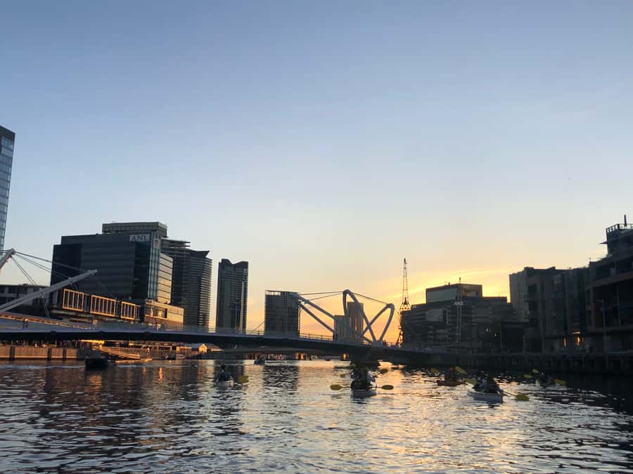Melbourne: Sunset Kayak Tour with Dinner - Key points to know before you book