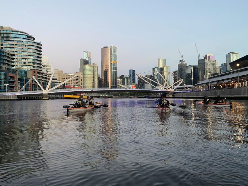 Melbourne: Sunset Kayak Tour with Dinner - Practical preparation for a smoother evening