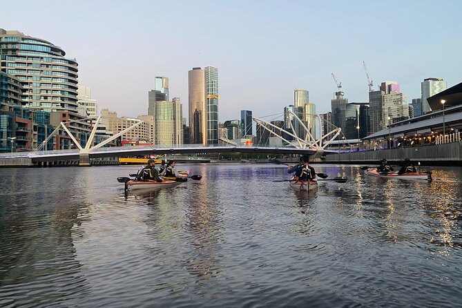 Melbourne Sunset Kayaking Experience with Dinner - How hard is the paddling?