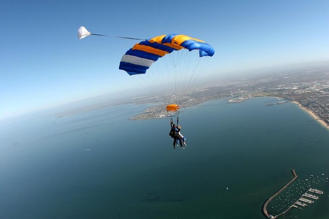 Melbourne: Tandem Skydive Experience over St. Kilda Beach - Landing beside St Kilda Beach