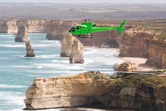 Melbourne to 12 Apostles VIP Helicopter Tour (1 hour Flight) - Key points at a glance
