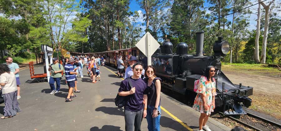 Melbourne to Puffing Billy and Yarra Valley Private Tour - The Yarra Valley Chocolaterie starts the day sweet