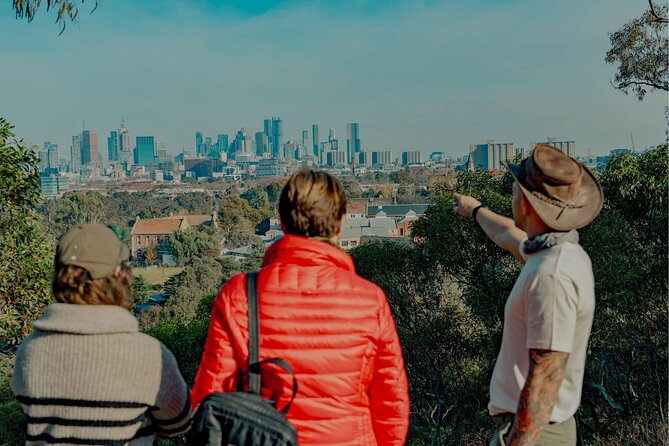 Melbourne Tours Walk the Yarra & Historic Boathouse Lunch - Why this Yarra walk feels different from a city tour