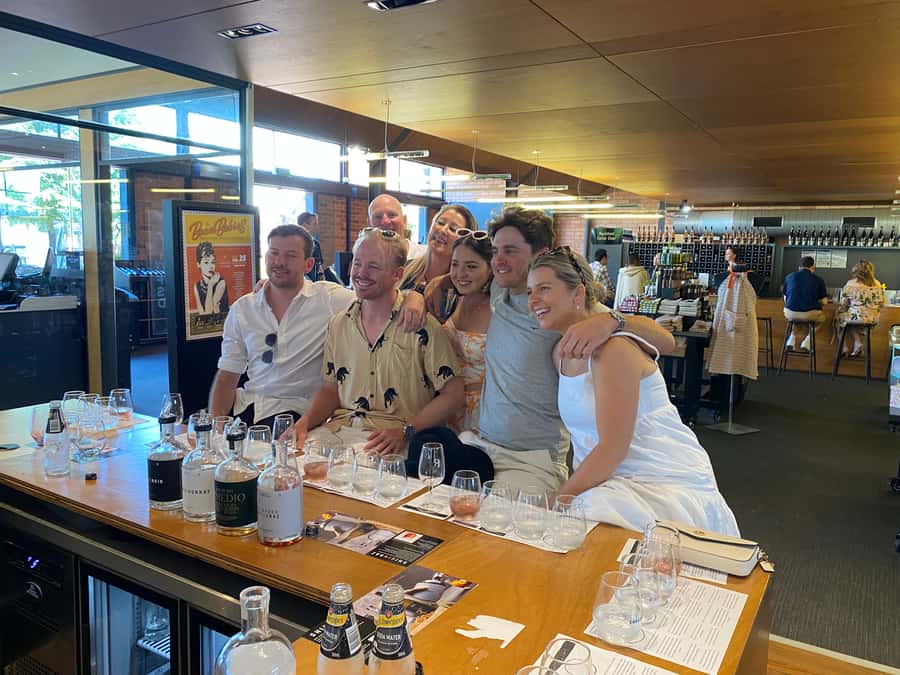 Melbourne: Yarra Valley Food, Wine, Chocolate & Gin Tour - Fresh fruit at Yarra Farm Fresh