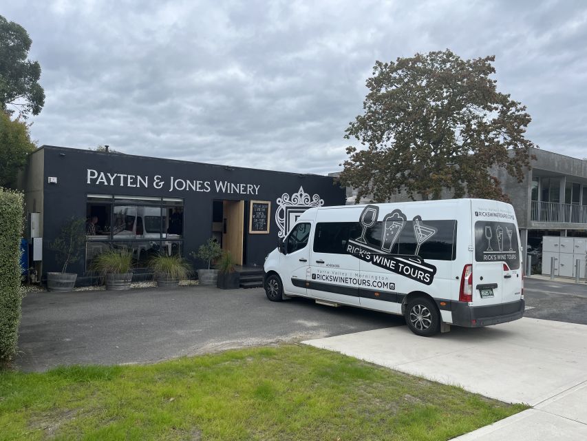 Melbourne: Yarra Valley Food, Wine, Chocolate & Gin Tour - Chocolate at the Yarra Valley Chocolaterie