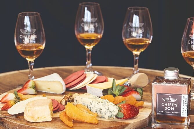 Montalto Vineyard: Mornington Peninsula Discovery Wine Tasting and Lunch - Sculpture, wetlands, gardens, and vines