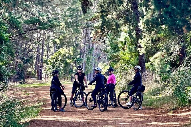 Mornington Peninsula Self-Guided Bike Tour | Food & Wine Region - Red Hill brings the food and wine choices