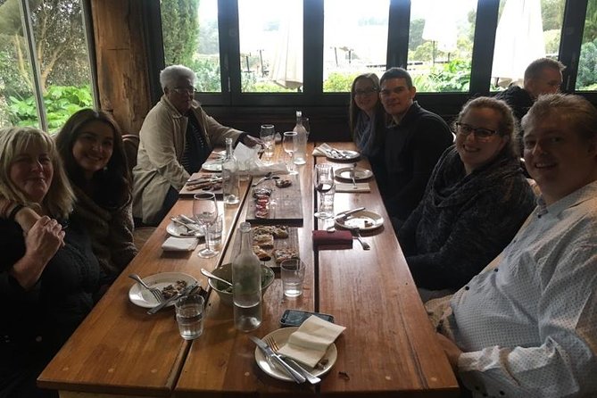 Mornington Peninsula Winery Tour - Lunch Included - Pier 10 offers another short tasting stop