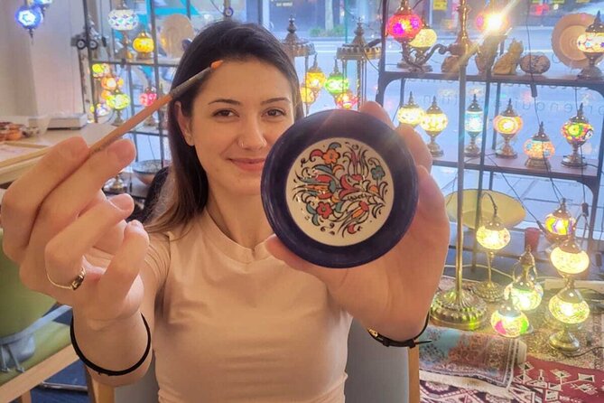 Paint and Sip Classes Melbourne: Ceramic Plates & Bowls - Apple tea and Turkish delights add a cultural touch