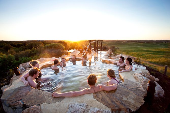 Peninsula Hot Springs Day Trip with Bathing Entry from Melbourne - The return journey and the day’s limits