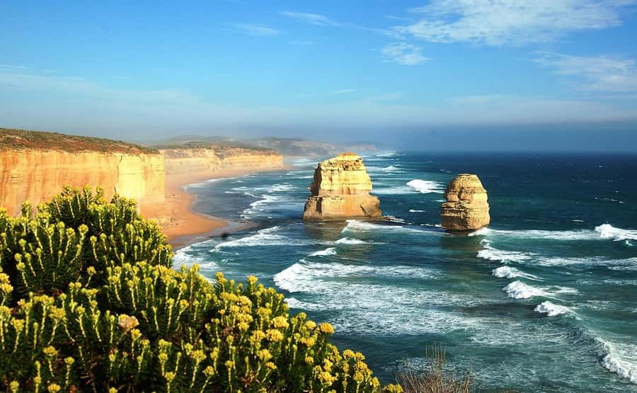 PREMIUM Great Ocean RD Tour REVRS-Luxry SML GRP-Hotel PickUP - Why the reverse route matters at the Twelve Apostles