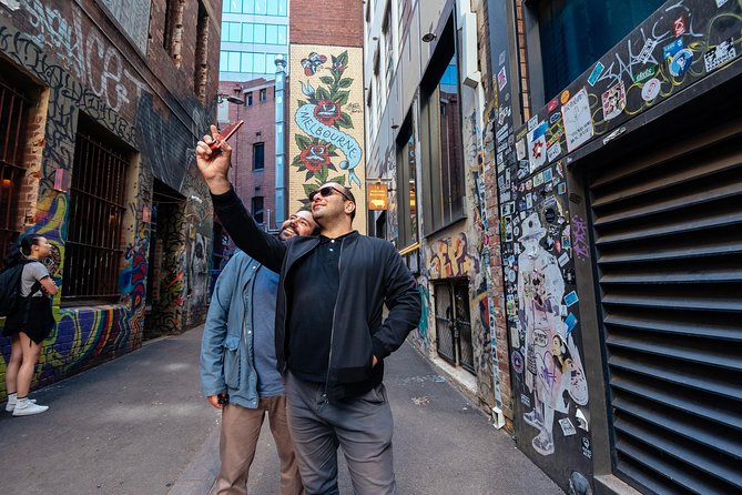 Private City Kickstart Tour: Melbourne - Hosier Lane and AC/DC Lane bring the city to street level