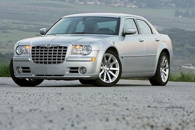 Private Departure Transfer: Hotel to Melbourne Airports - The ride to Tullamarine Airport