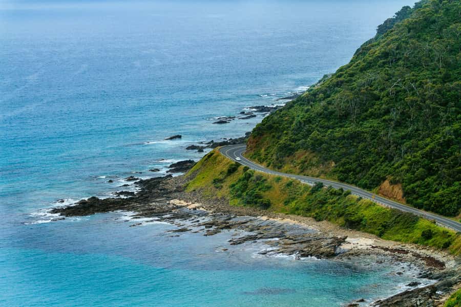 Private Great Ocean Road Tour - Apollo Bay and lunch by the water