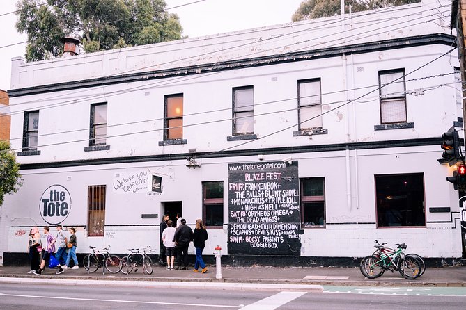 Private Melbourne: Fitzroy, Collingwood, Culture, Coffee, History - Walking from back streets to Smith Street
