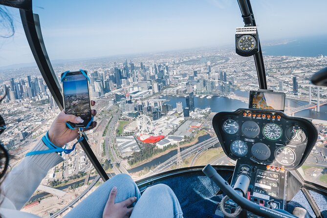 Private Melbourne Skyline Helicopter Ride - What the private format adds