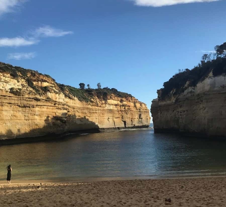 Private Tour: Great Ocean Road - Twelve Apostles - Gibson’s Steps bring you below the cliffs