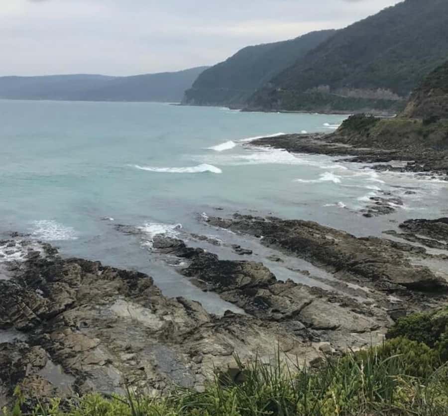 Private Tour: Great Ocean Road - Twelve Apostles - Memorial Arch and Teddy’s Lookout add context