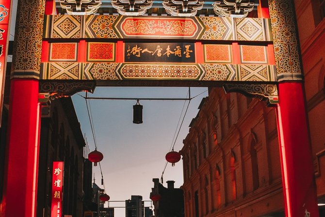 Questo Self-guided Haunted Melbourne Walking Tour - Starting at Flinders Street Station