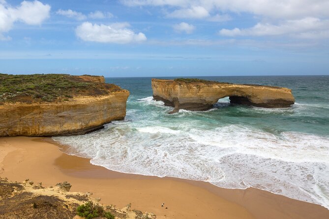Self-Guided Audio Driving Tour of the Great Ocean Road, Australia - Port Campbell and the Bay of Islands