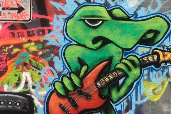Self-Guided Street Art Tour in Melbourne with Fun Cryptic Clues - A rock-and-roll lane with three pause points
