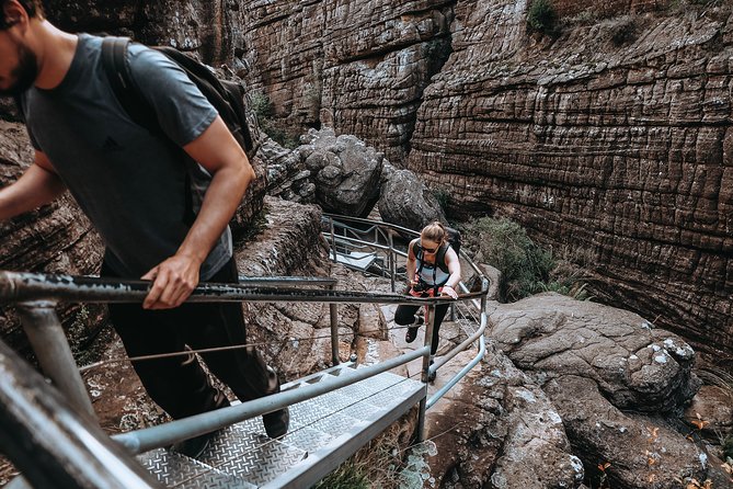 Small Group (8 ppl ) - Grampians Hiking Day Tour from Melbourne - What to pack for a comfortable day