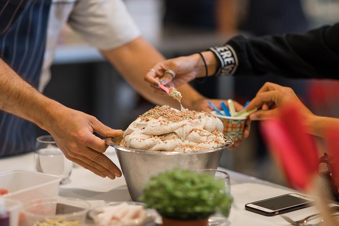 Street Food & Street Art, Backroads & Boroughs - Finding art and food in Presgrave Place