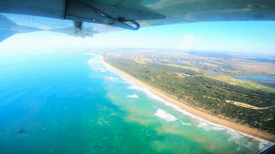 Torquay: Skydive over The Great Ocean Road - opt Melb pickup - From arrival to training with SKYONE