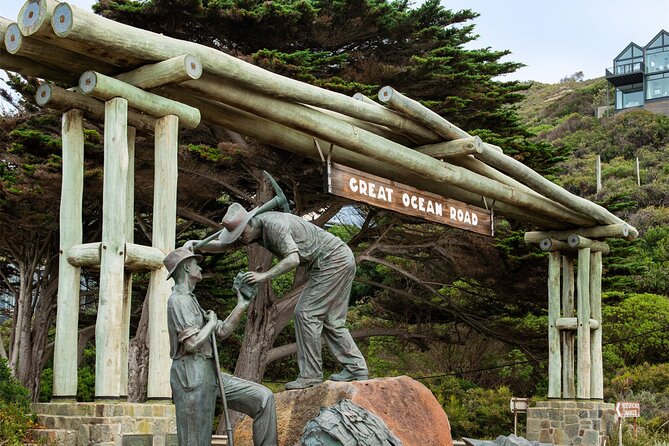 Ultimate Great Ocean Road Morning Escape Full Day Tour - Memorial Arch honors the road builders