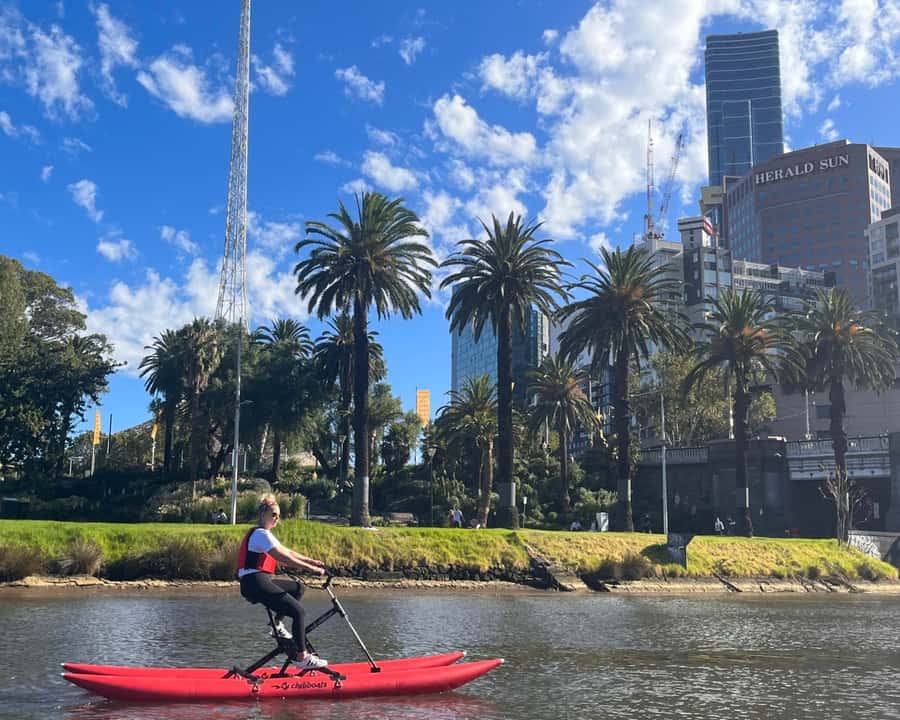 Yarra River, Melbourne Waterbike Tour - South Wharf and the return to VRA Landing