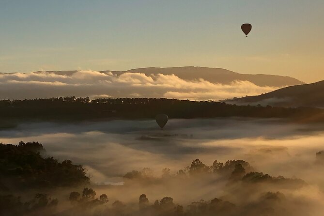 Yarra Valley Balloon Flight + Breakfast & Melbourne Pickup - Weather controls the morning